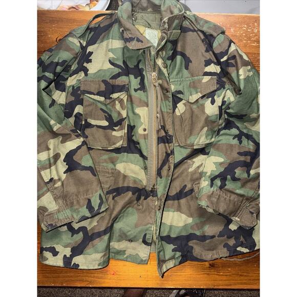Medium Other - Vintage 1980s US Military M-65 Field Jacket Mens Medium Woodland Camo Coat Liner